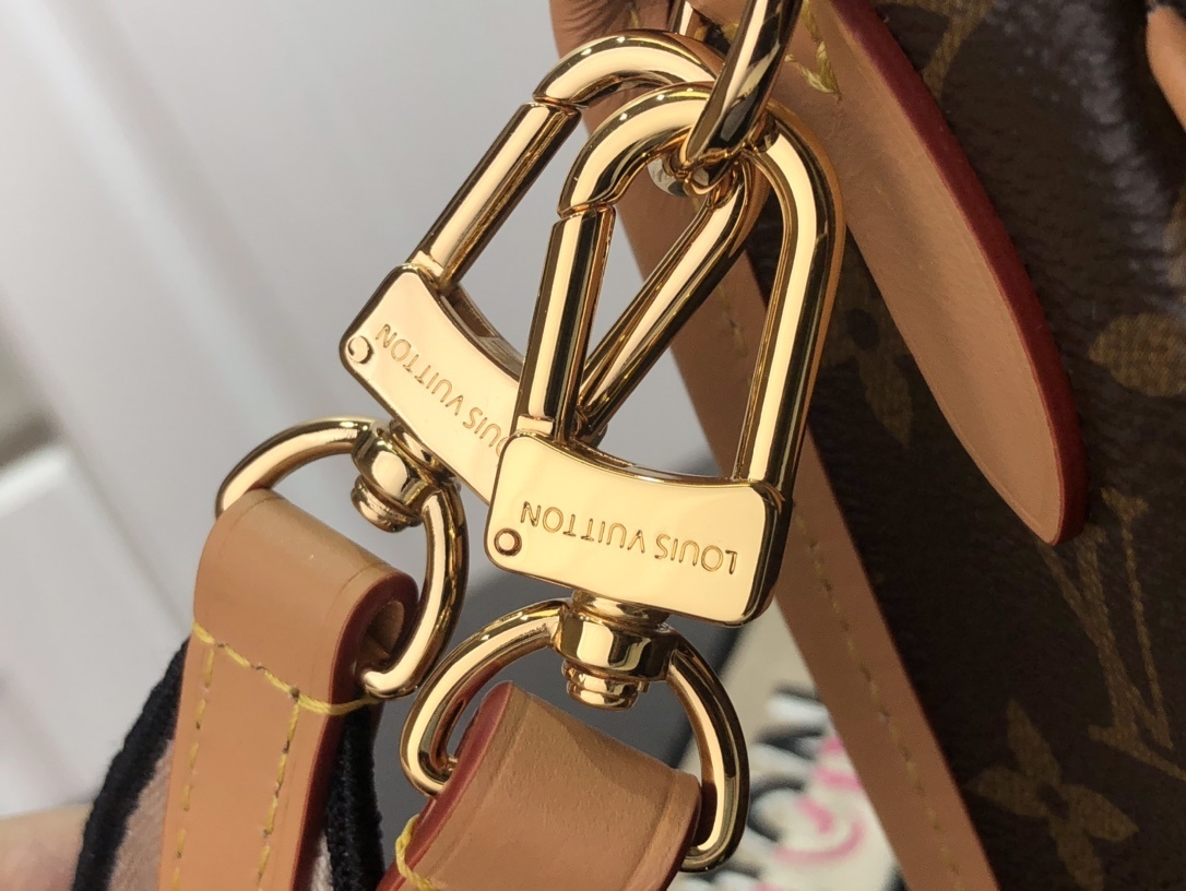LV Shoulder bag M45985
