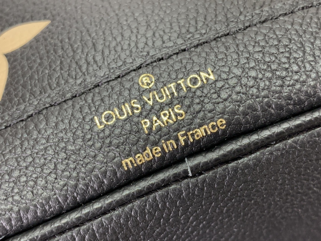 LV Shoulder bag m46291