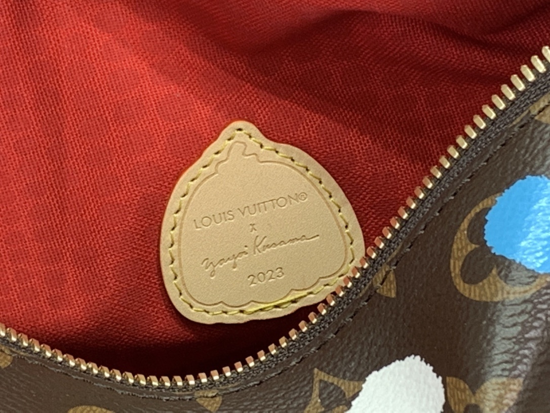 LV Shoulder bag M46396 46358 