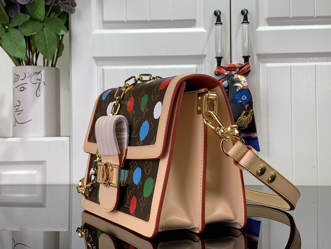 LV Shoulder bag m46432 