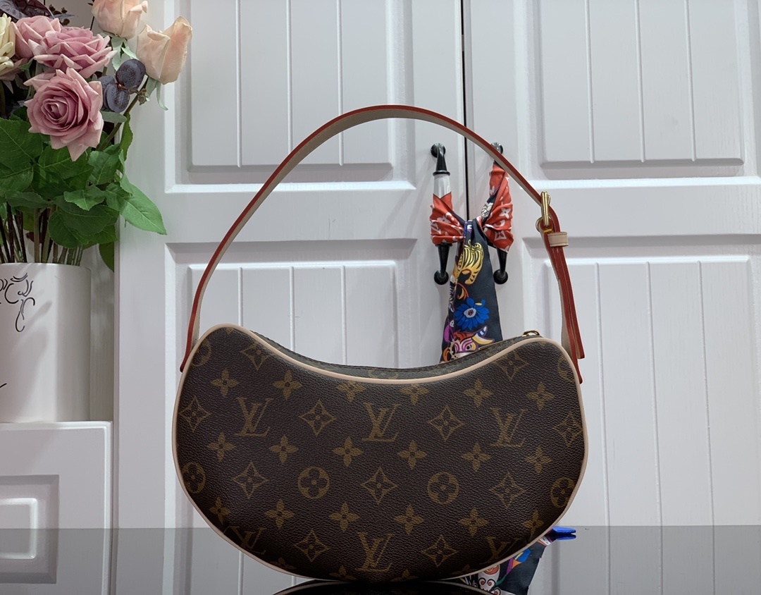 LV Shoulder bag M51511