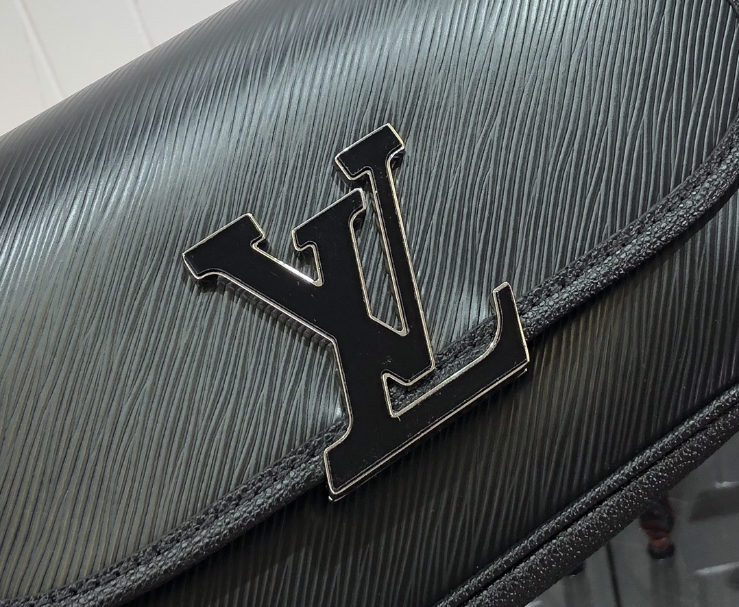 LV Shoulder bag m59386M