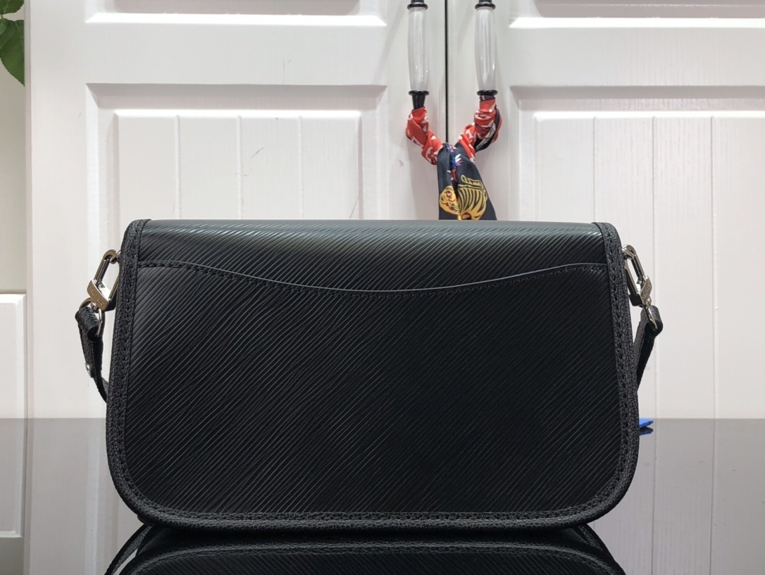 LV Shoulder bag m59386M