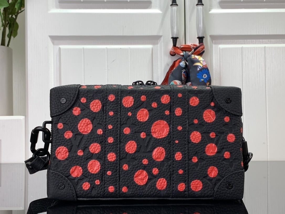 LV Shoulder bag m81776 