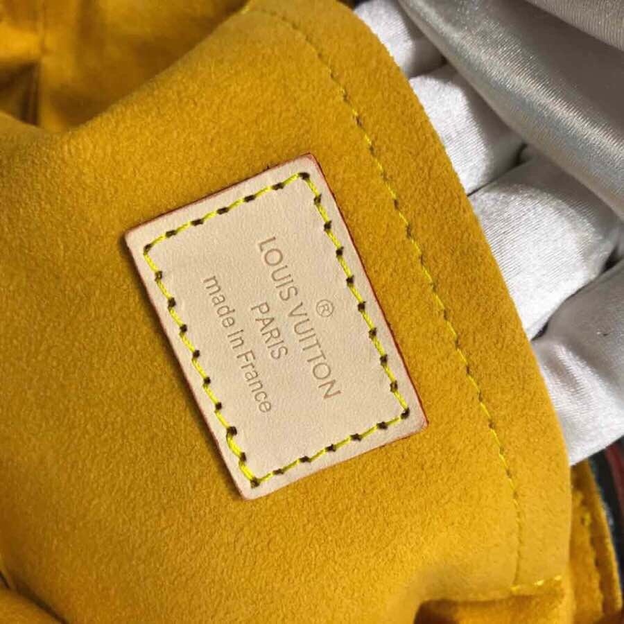 LV Shoulder bag M95050S