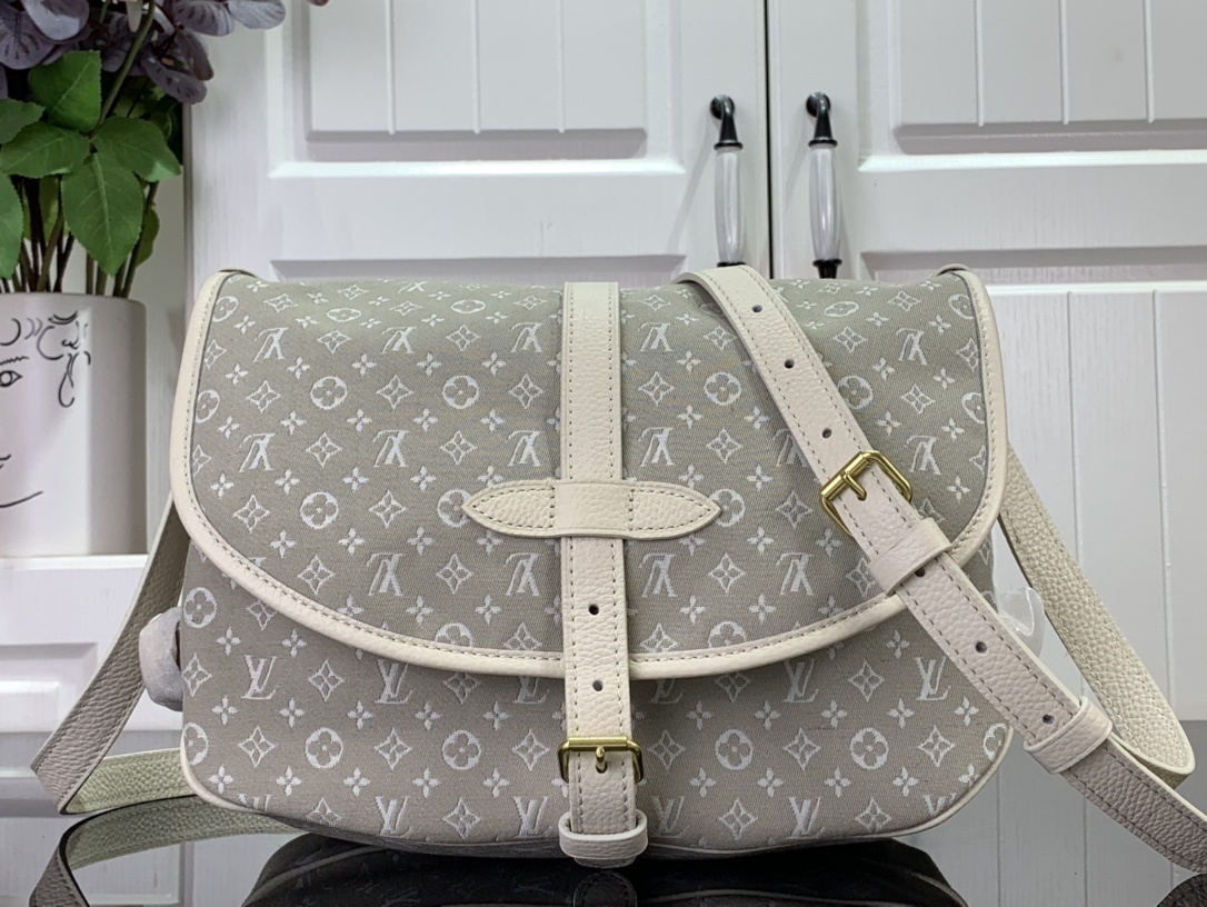 LV Shoulder bag M95227