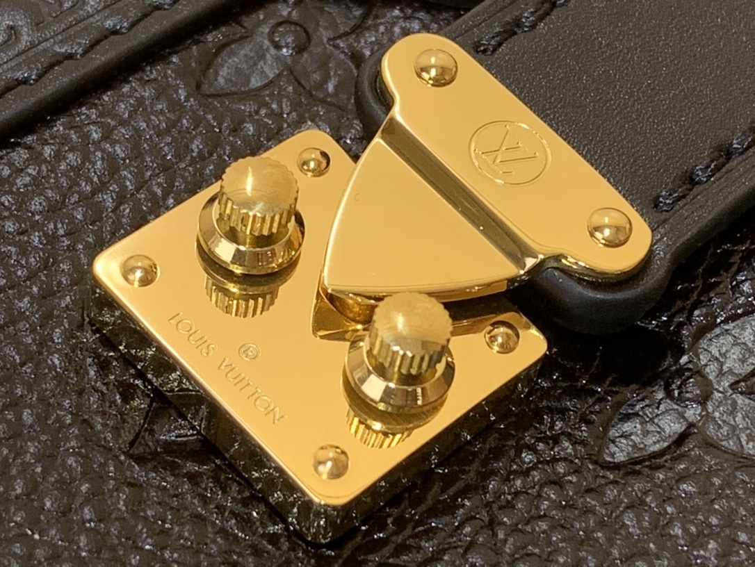 LV SIDE TRUNK  m26304 