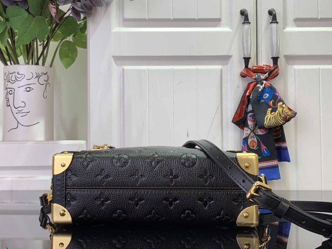 LV SIDE TRUNK  m26304 