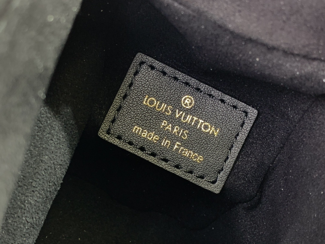 LV side trunk mini M46815