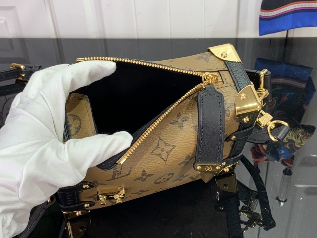 LV side trunk mini M46815