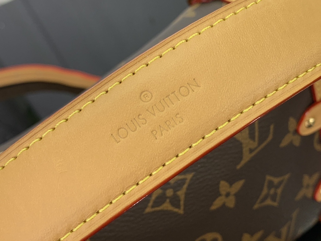 LV side trunk mini M46815