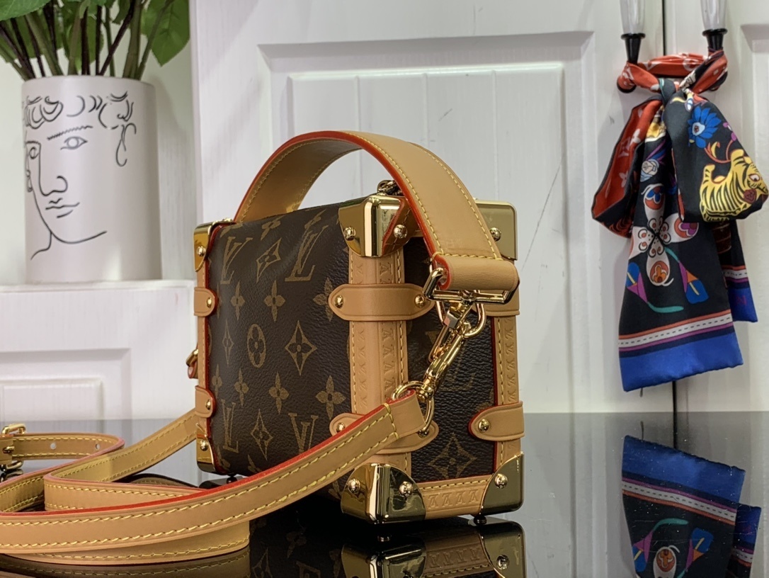 LV side trunk mini M46815
