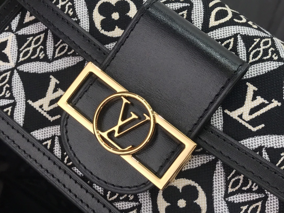 LV SINCE 1854 DAUPHINE CHAIN wallet M69992