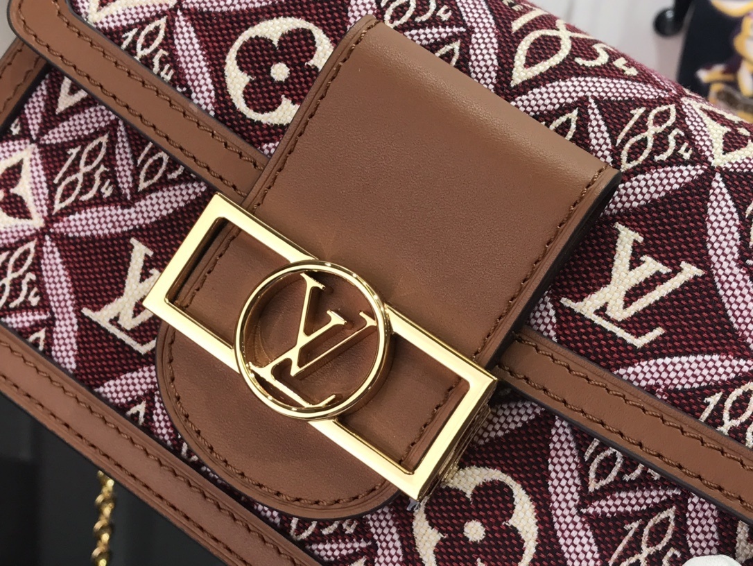 LV SINCE 1854 DAUPHINE CHAIN wallet M69992