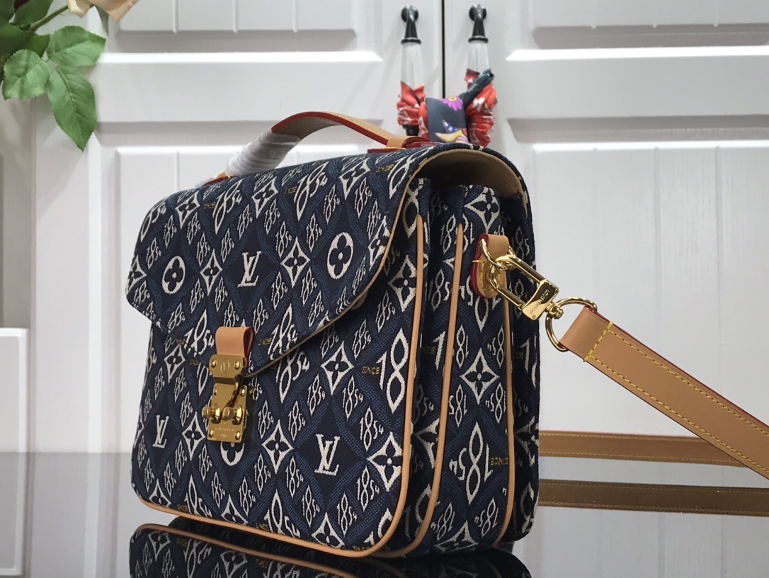 LV SINCE 1854 POCHETTE METIS M57395 