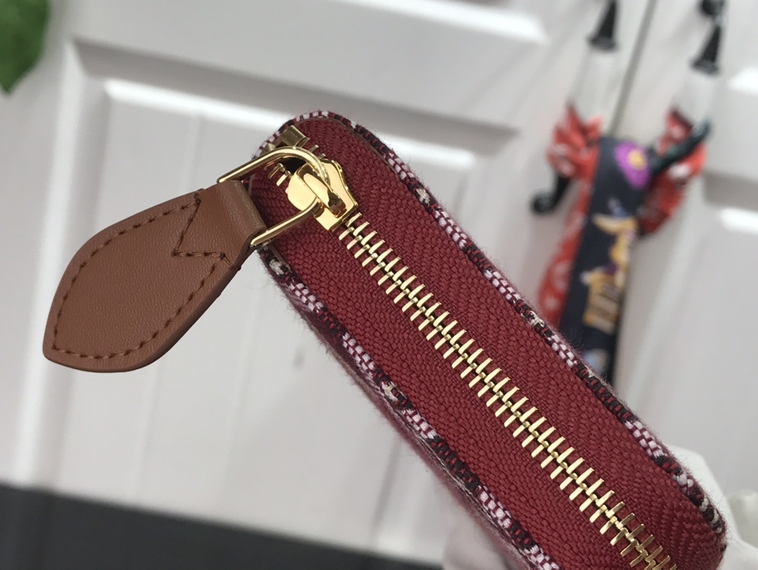 LV SINCE 1854 ZIPPY COIN PURSE M69997 