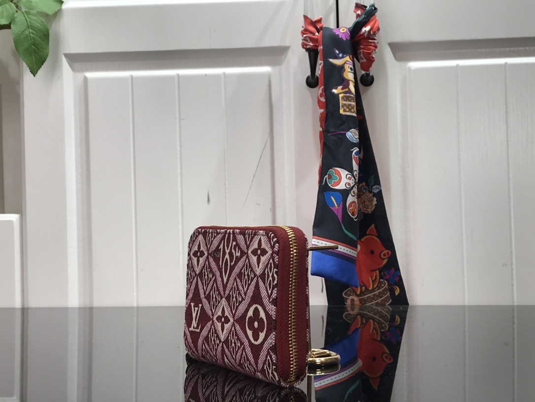 LV SINCE 1854 ZIPPY COIN PURSE M69997