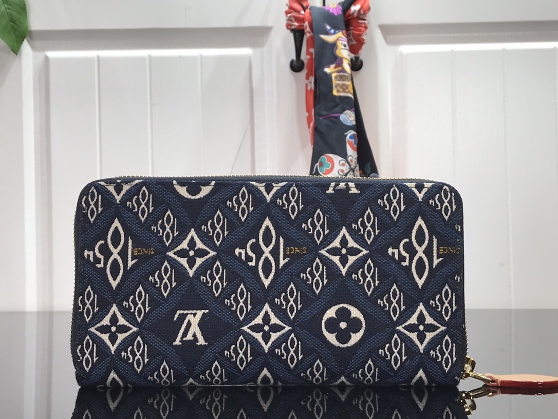 LV SINCE 1854 ZIPPY wallet M69994