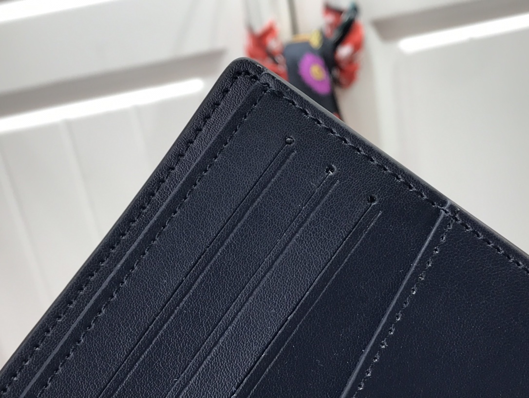 LV SLENDER wallet M80464 