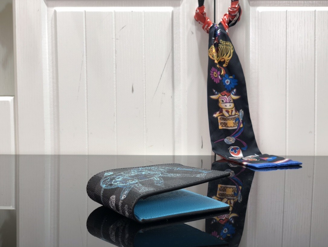 LV SLENDER wallet N64603