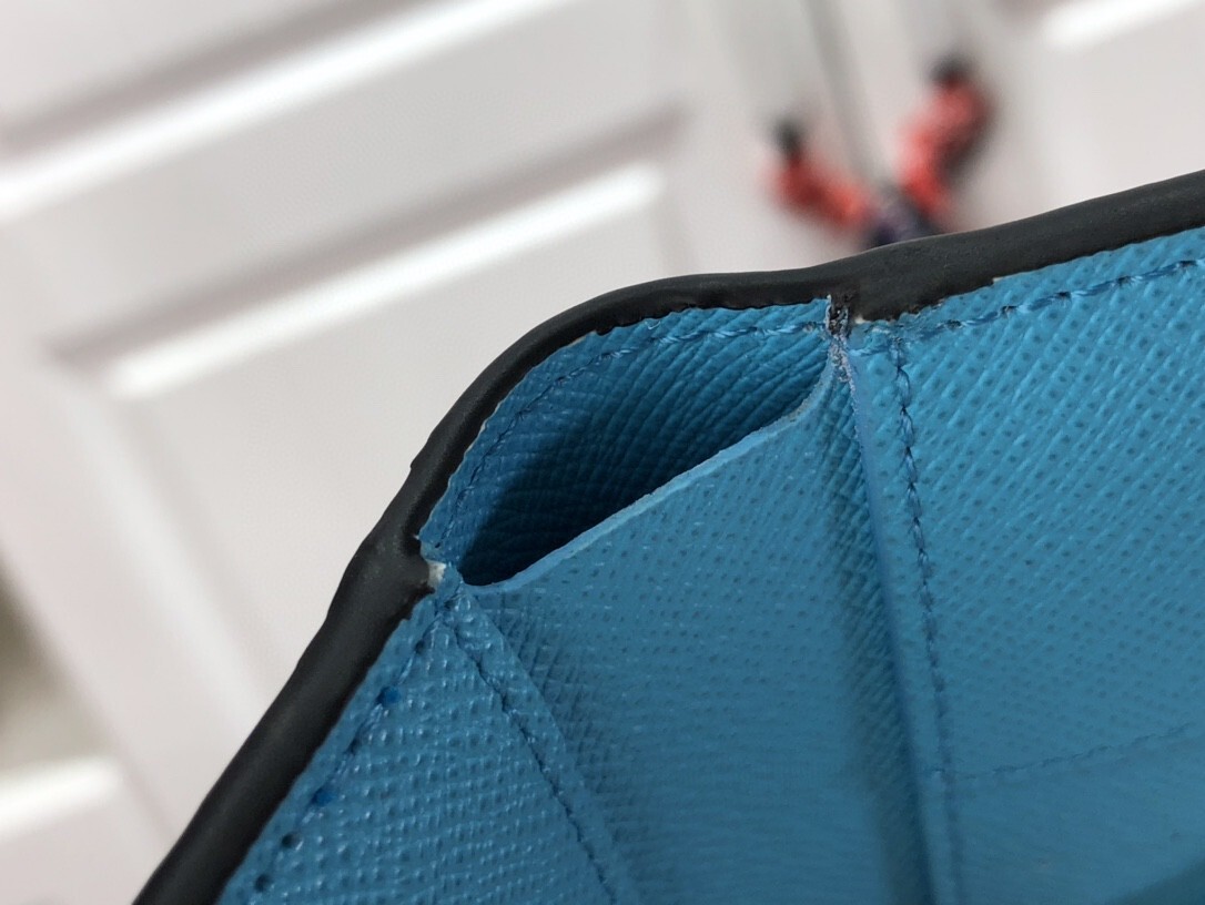 LV SLENDER wallet N64603