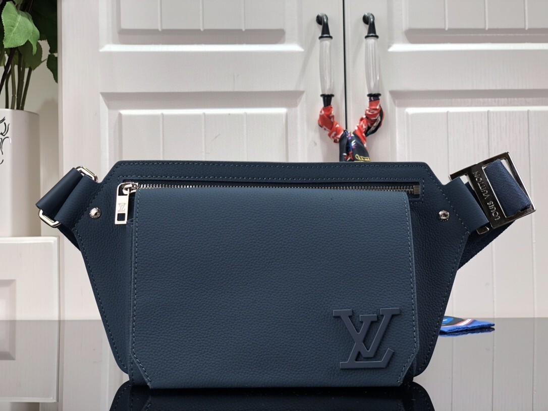 LV SLINGBAG M57081