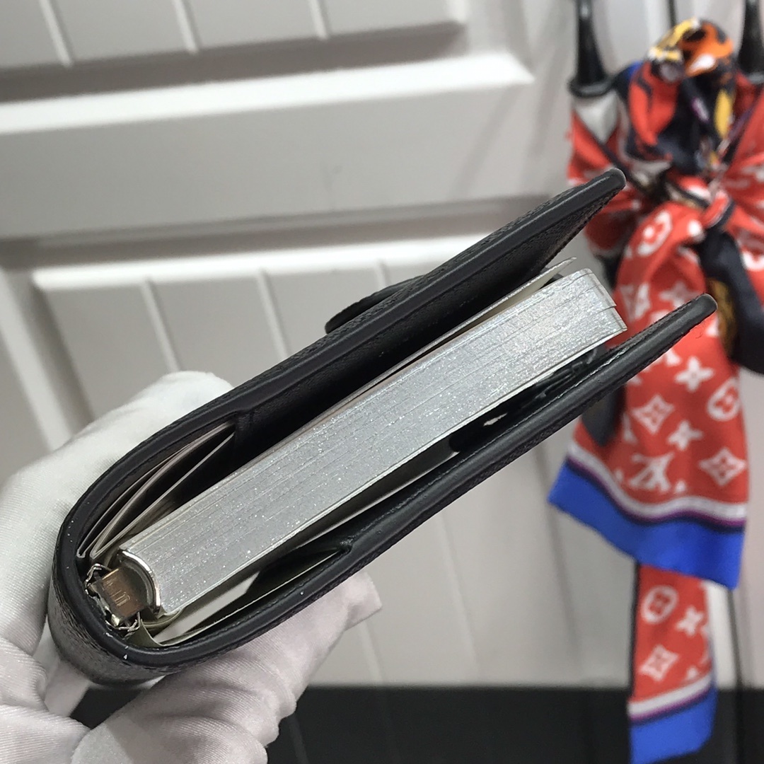 LV Small Notepad R20005