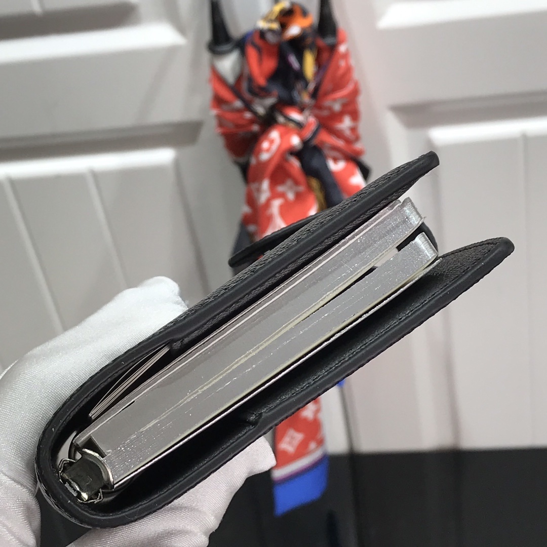 LV Small Notepad R20005