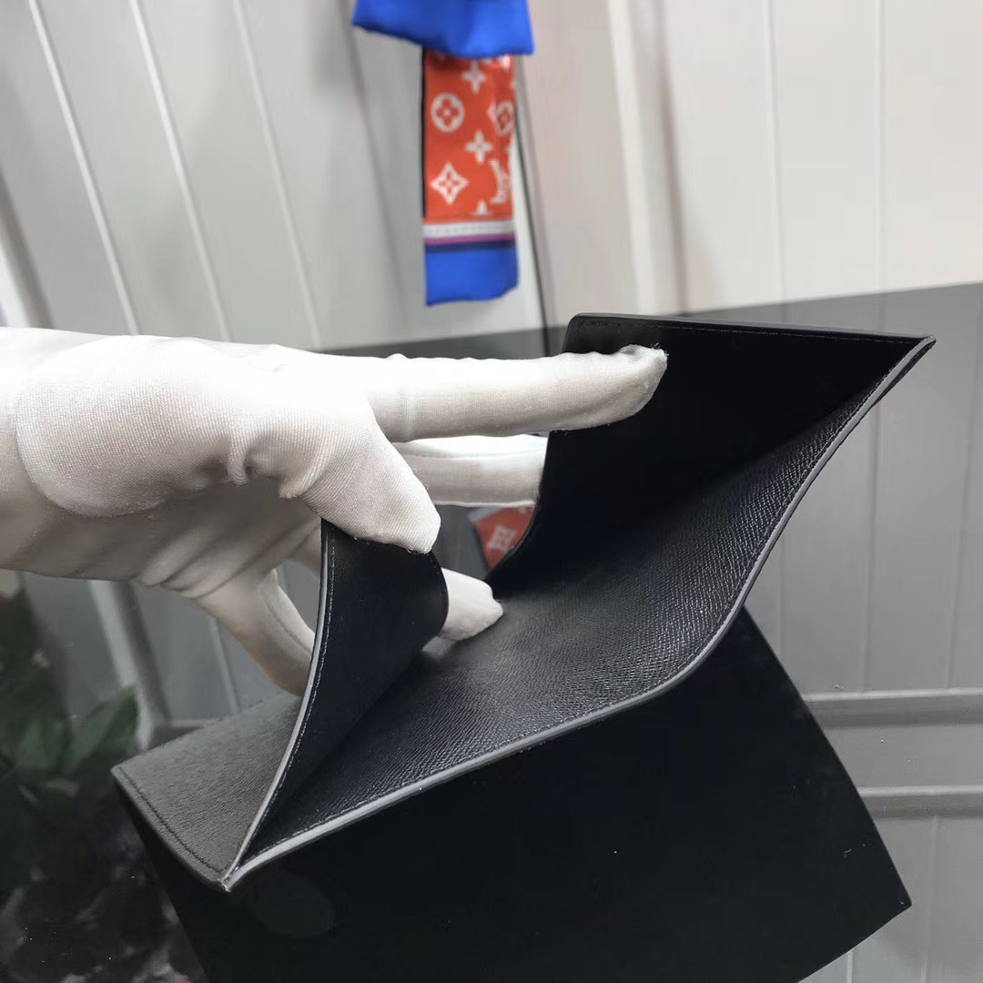 LV SMALL RING AGENDA COVER R20005MB 