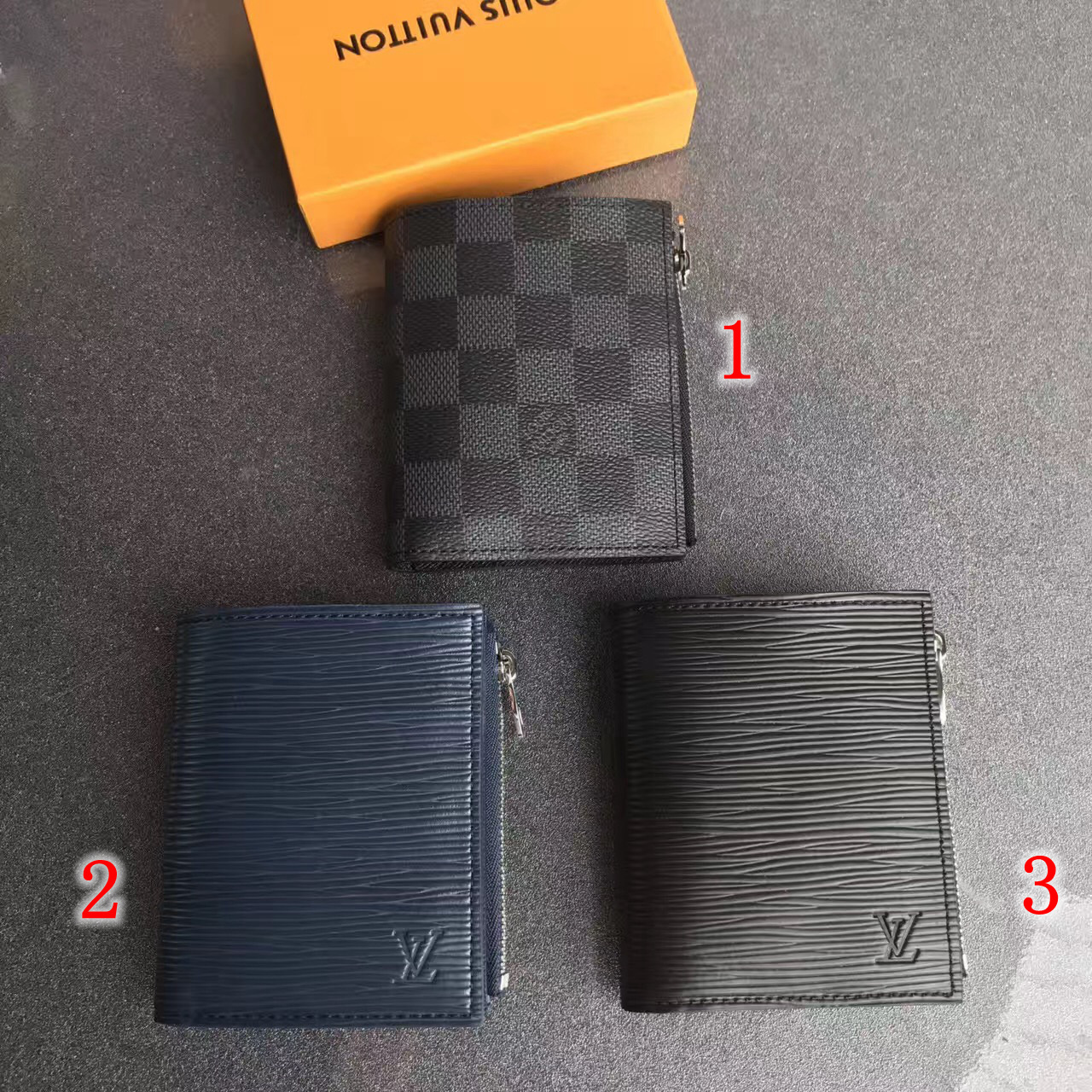 LV SMART Epi wallet M64008