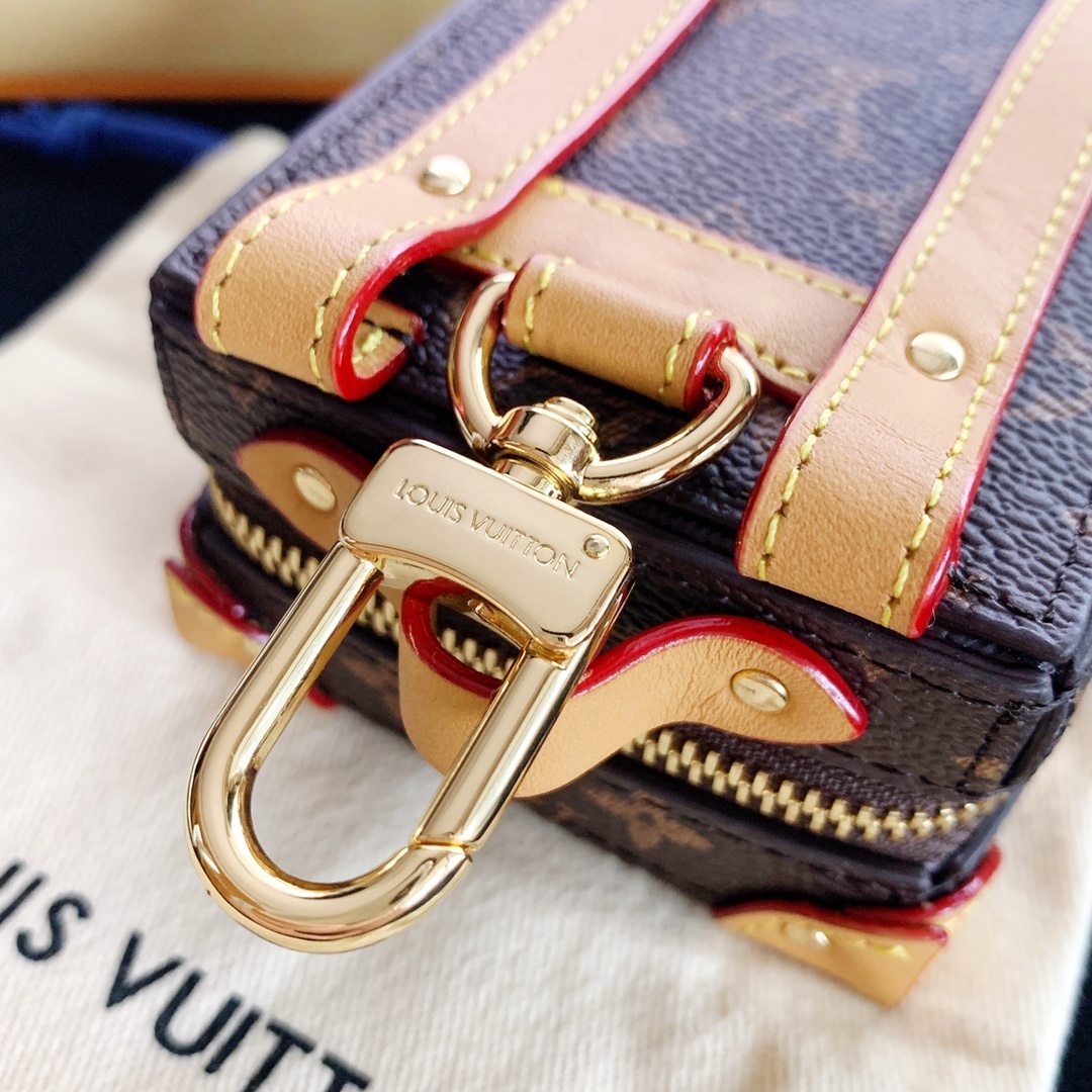 LV SOFT TRUNK BACKPACK BAG CHARM AND KEY HOLDER M69483