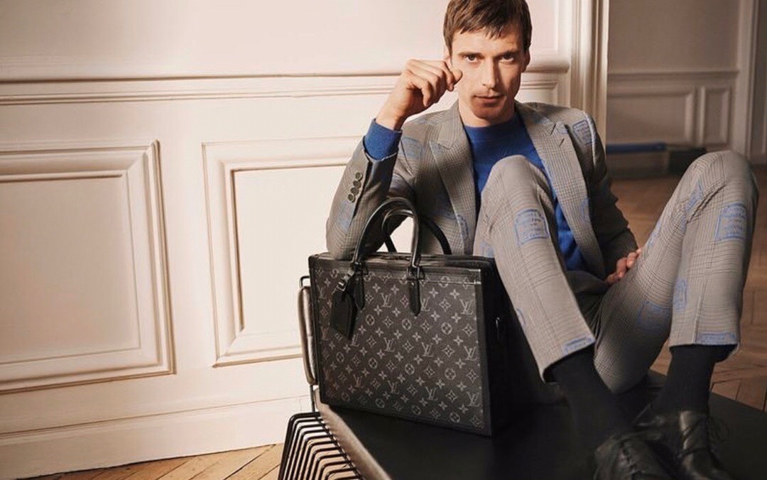 LV SOFT TRUNK BRIEFCASE M44952