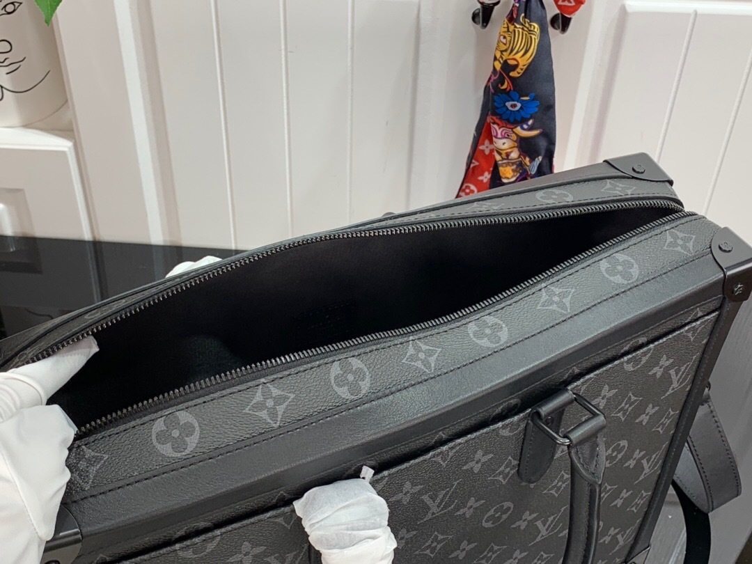 LV SOFT TRUNK BRIEFCASE M44952