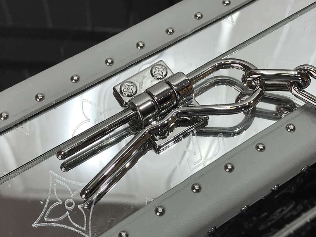 LV SOFT TRUNK M20233 