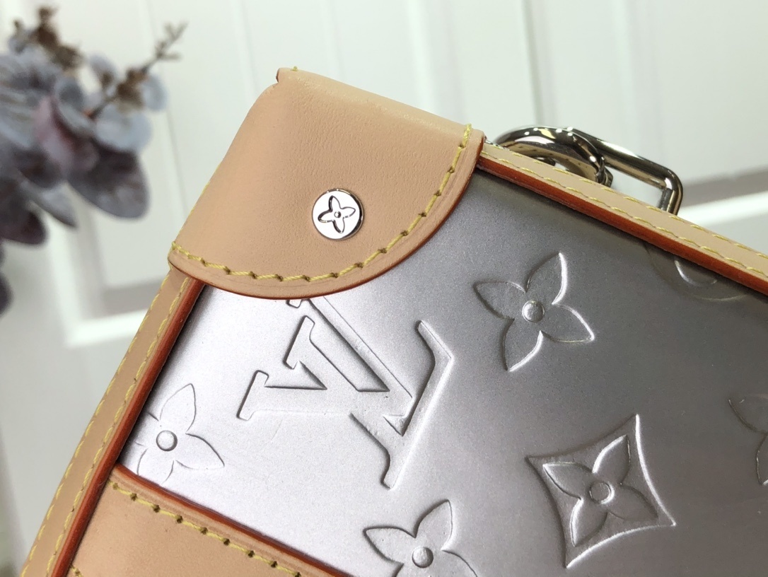 LV SOFT TRUNK M45880