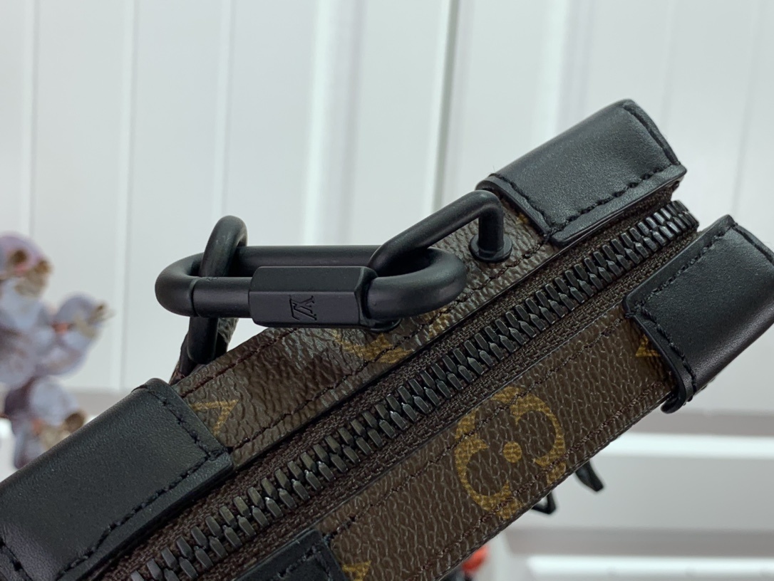 LV SOFT TRUNK wallet M30697 