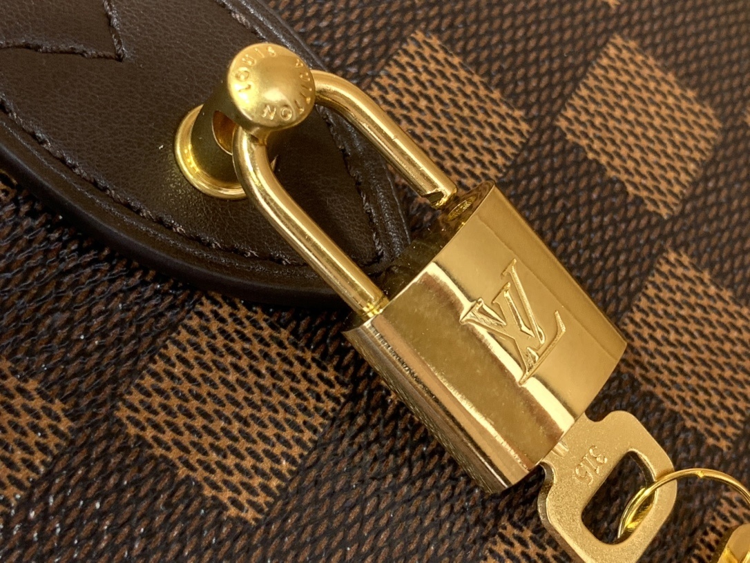 LV SPEEDY 25 BANDOULI??RE M40772