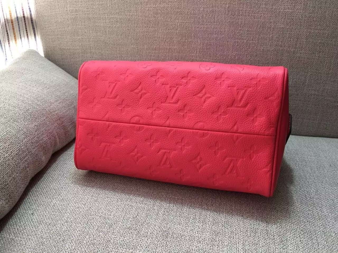 LV SPEEDY Bag M42401 