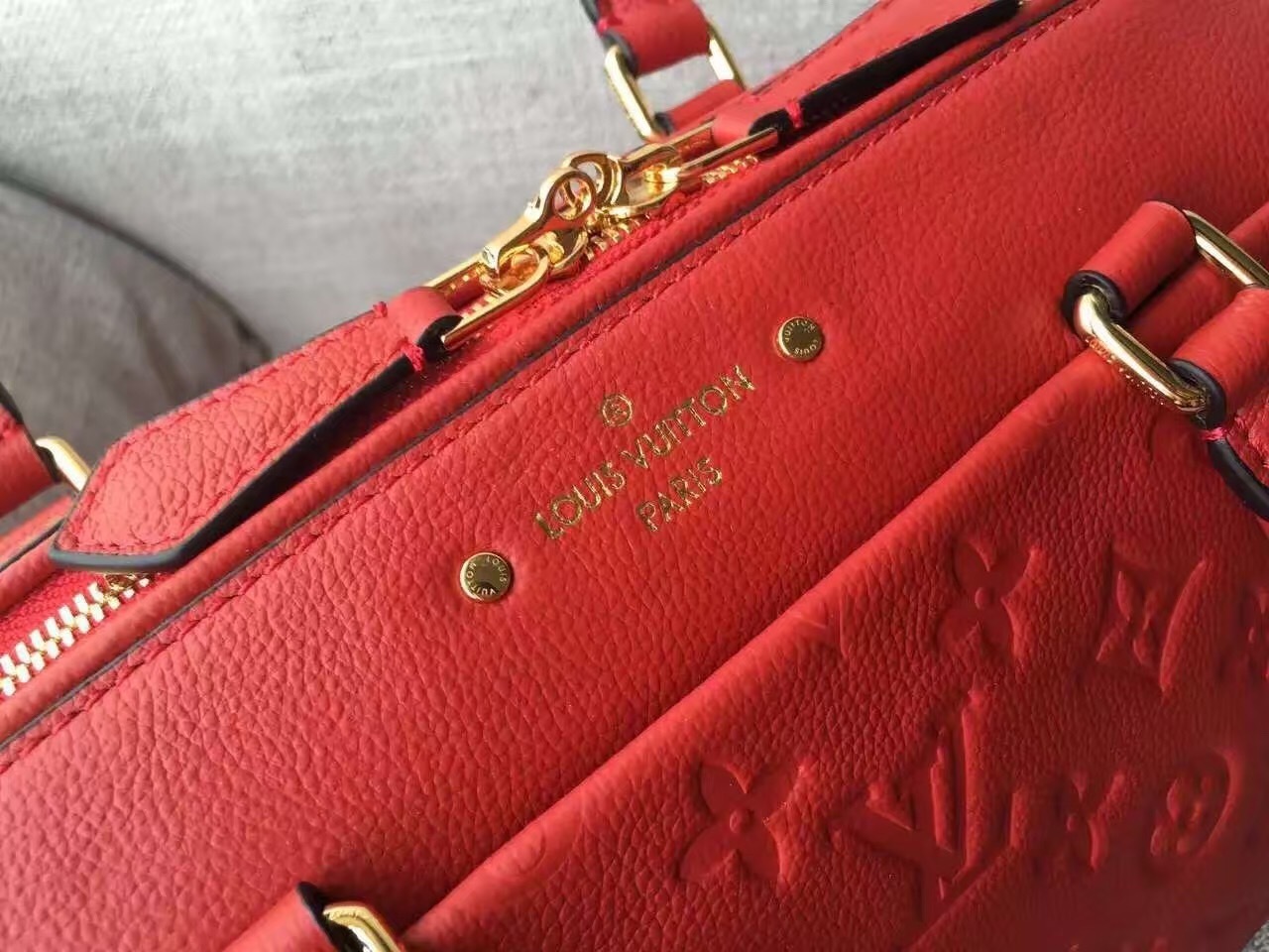 LV SPEEDY Bag M42401 