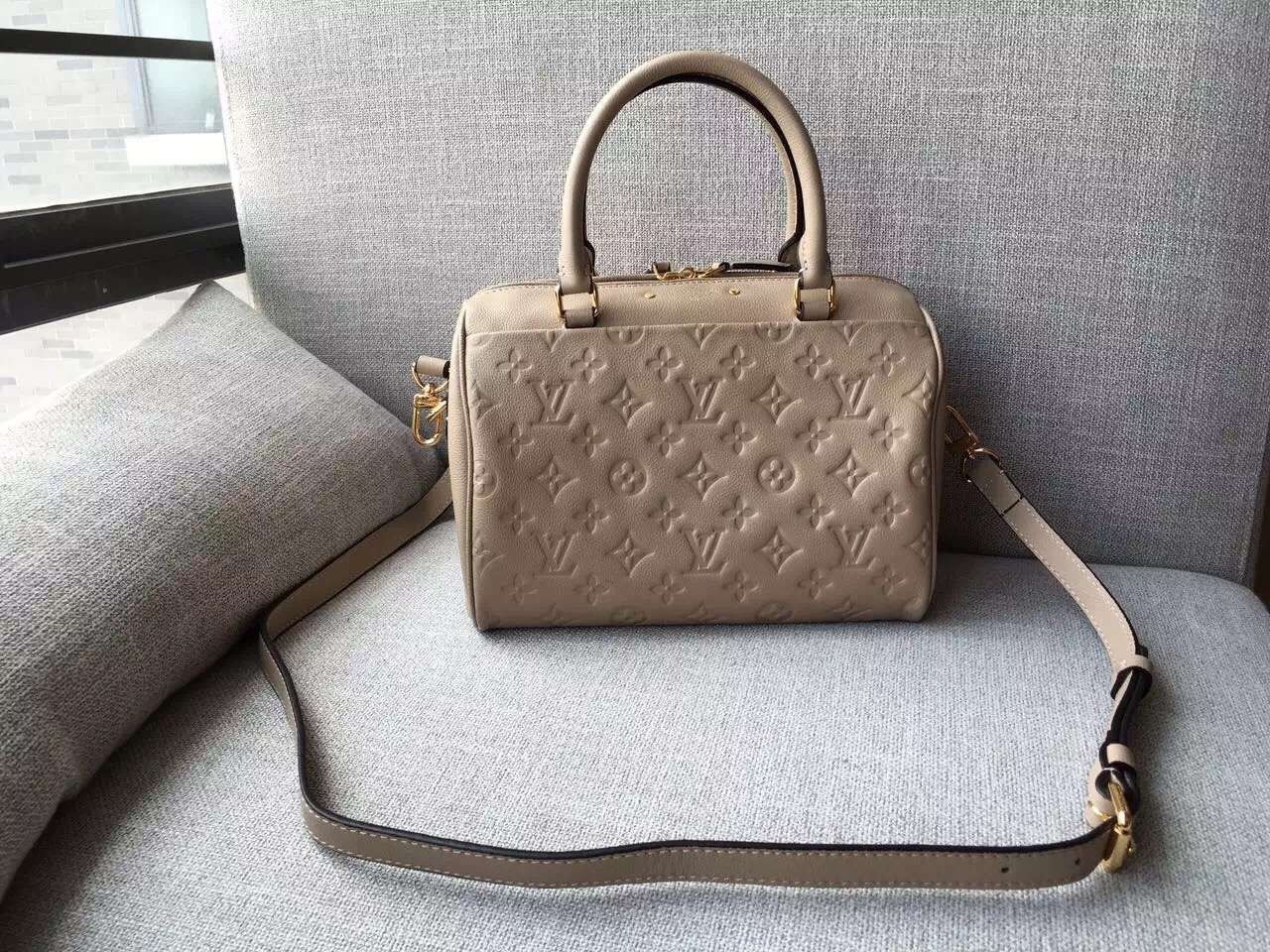 LV SPEEDY Bag M42401 