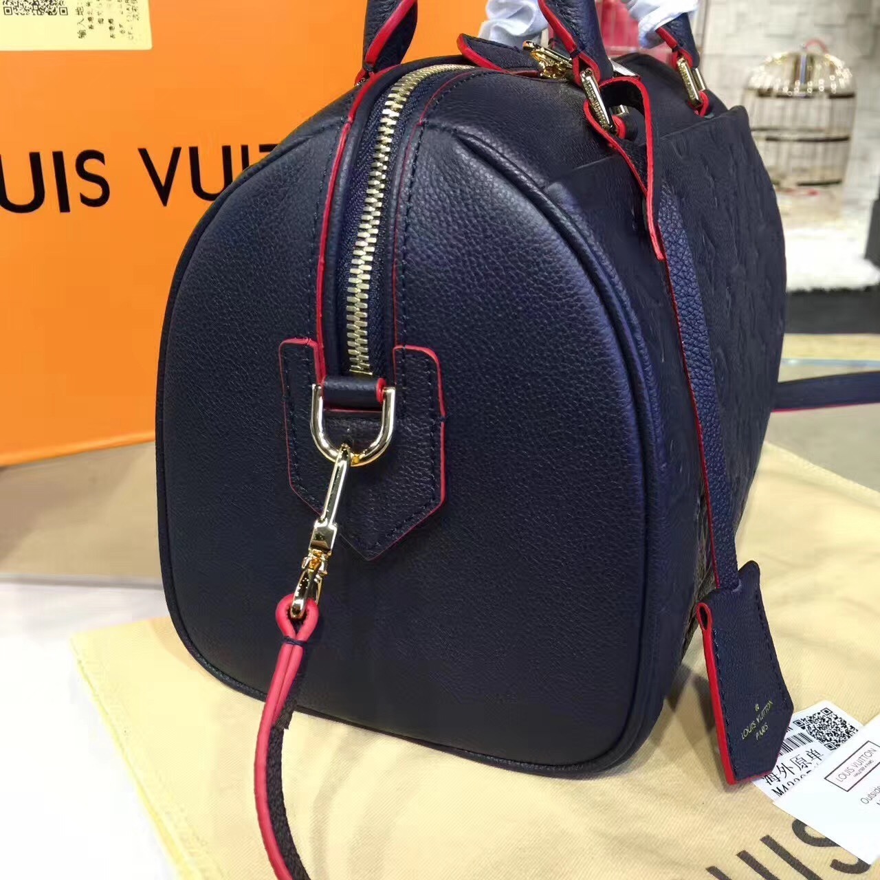 LV SPEEDY Bag M42401 