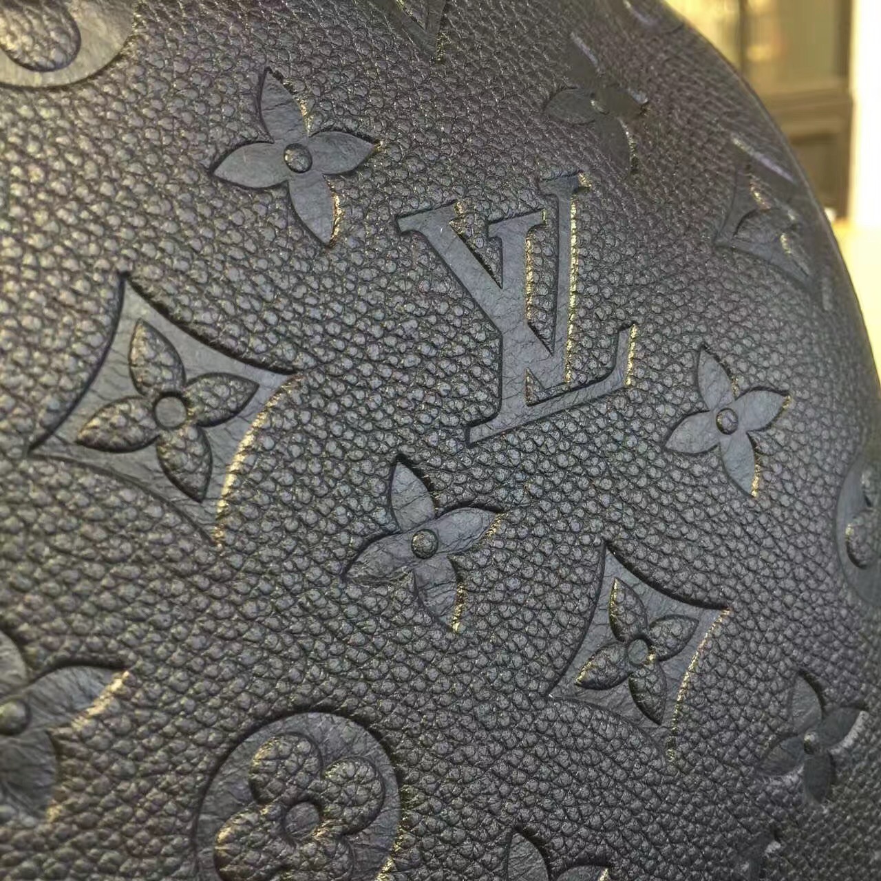 LV SPEEDY Bag M42401