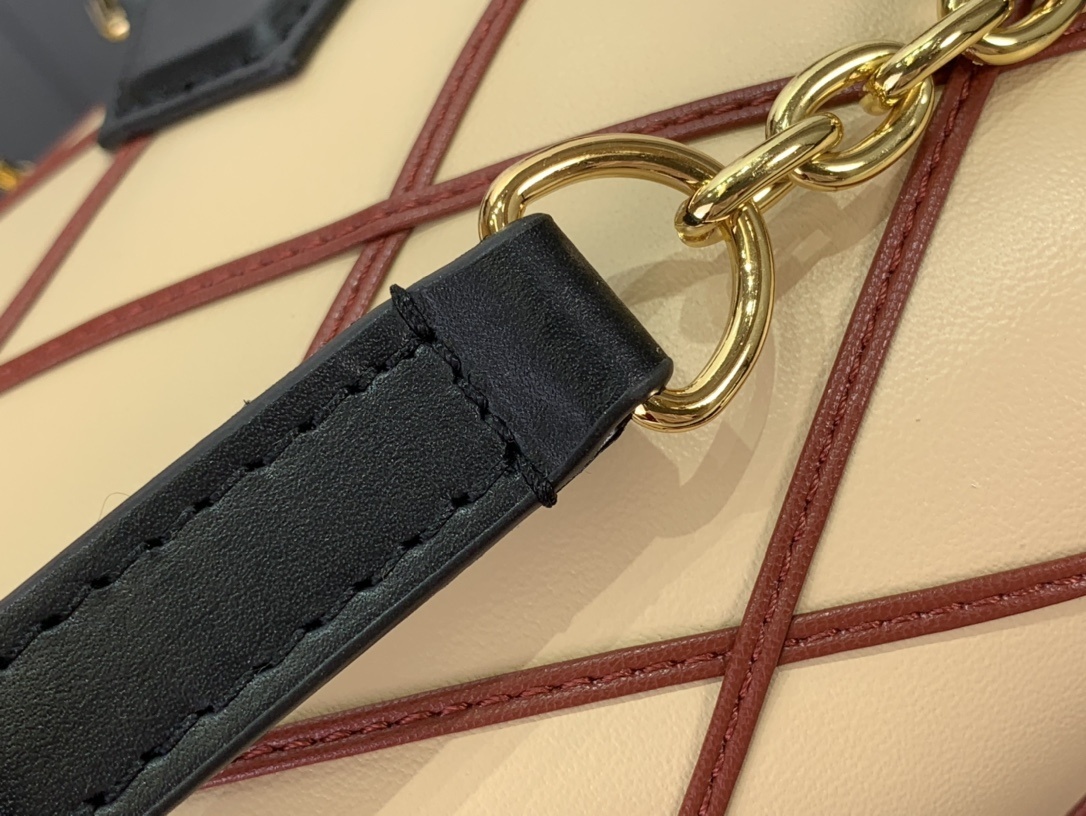 LV SPEEDY BANDOULI??RE 20 m24261