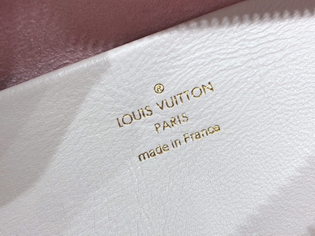 LV SPEEDY BANDOULIERE 22 M58736 