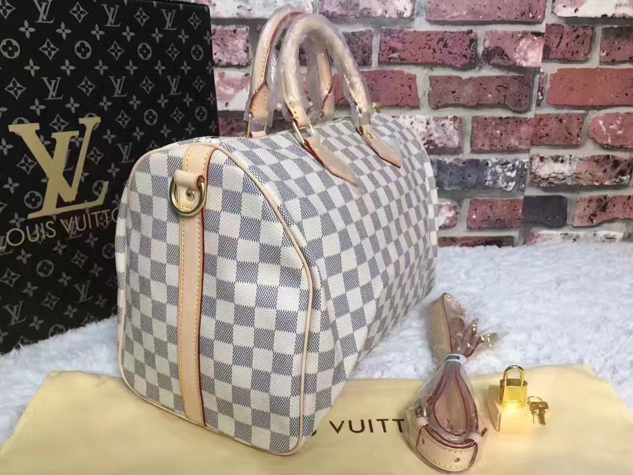 LV SPEEDY N41366 