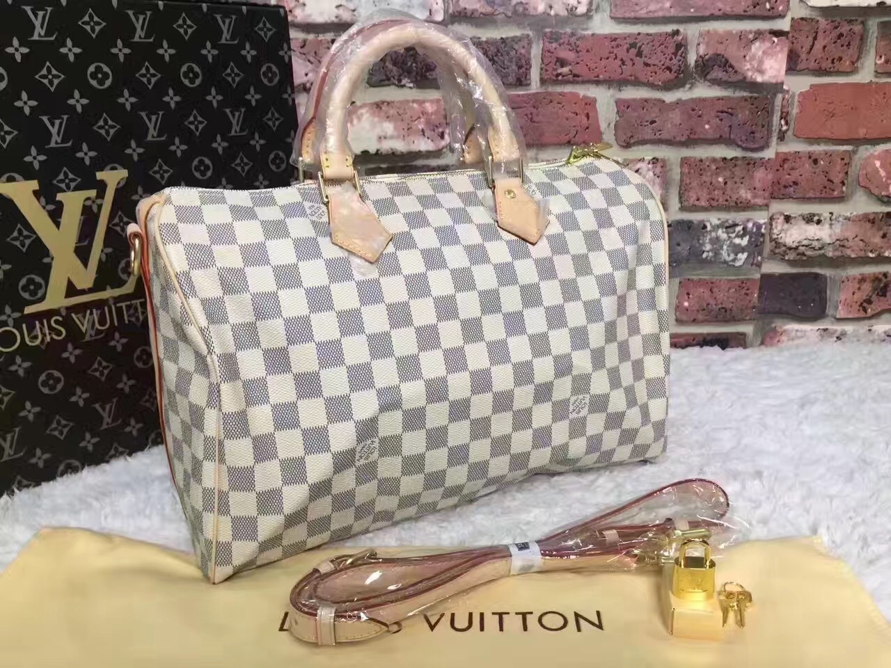LV SPEEDY N41366 