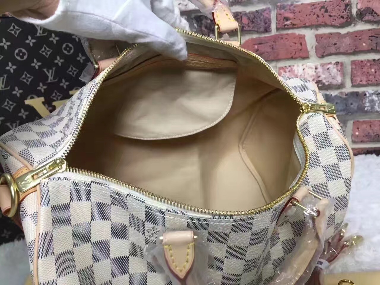 LV SPEEDY N41366