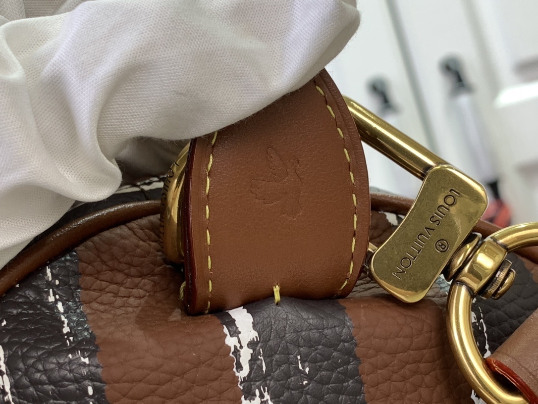 LV Speedy P9 Bandouli??re 30 m14064