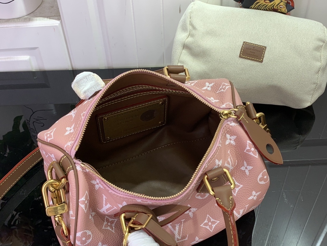LV SPEEDY P9 BANDOULI??RE25   m24425 