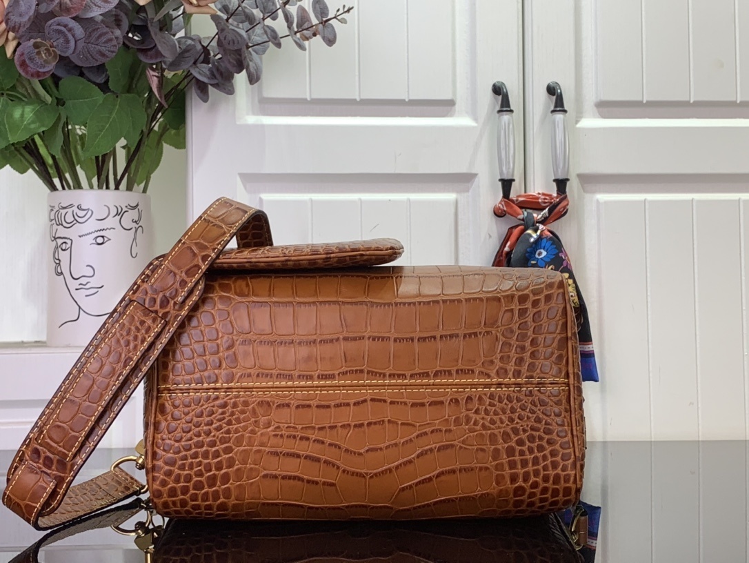 LV SPEEDY P9 BANDOULI??RE25   m24425A 